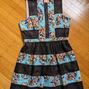 BCBGMaxAzria Dress Size 8 Turquoise Color Block
